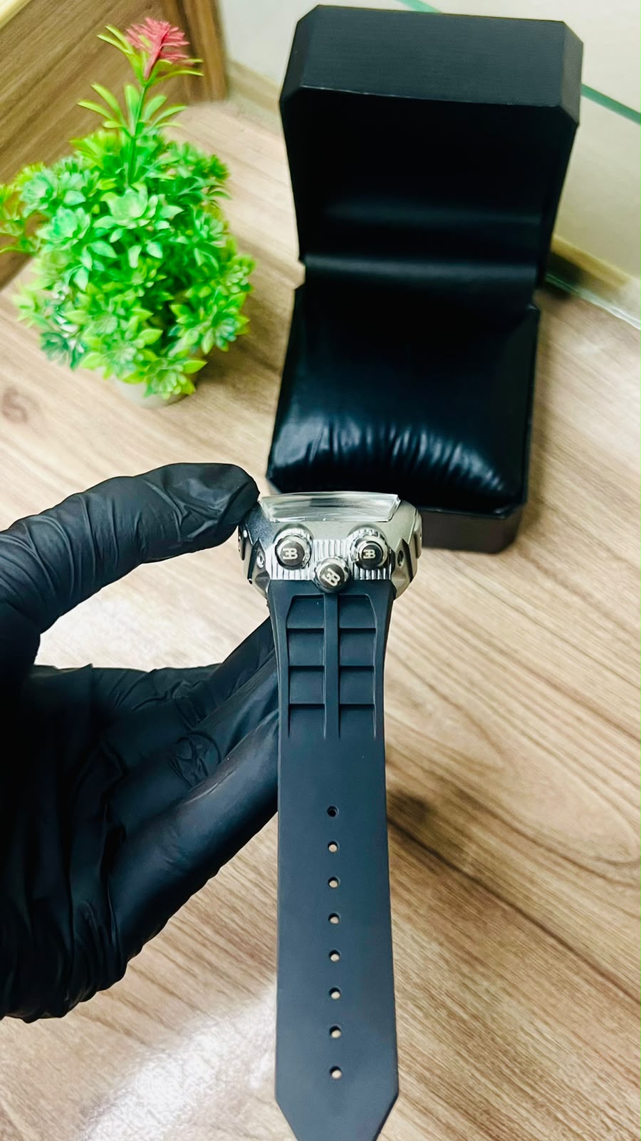 Jacob & Co. Bugatti Chiron W16 Engine Tourbillon Watch