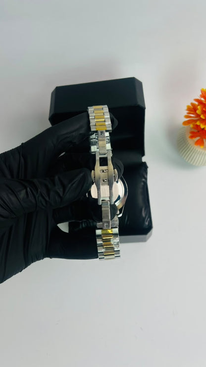 Rolex Submariner rolling dail